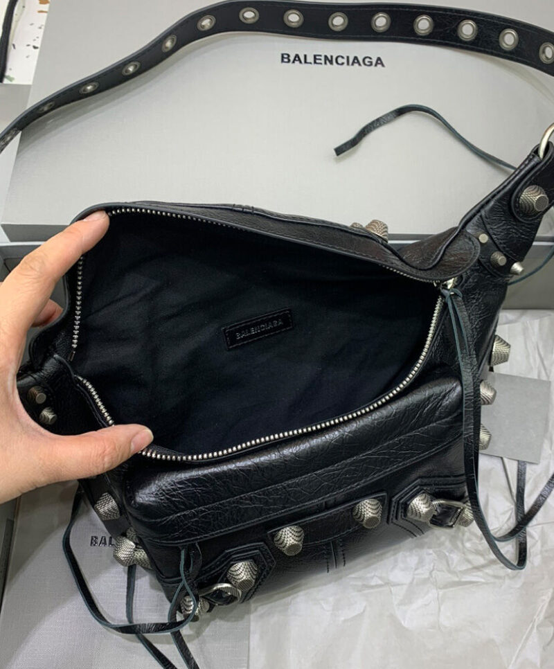 Balenciaga Le Cagole Medium Beltpack Black
